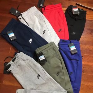 מכנסיים ארוכים נייק