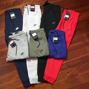 מכנסיים ארוכים נייק