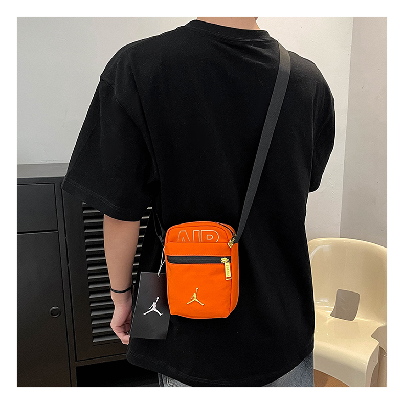 תיקי צד גורדן – תמונה 11