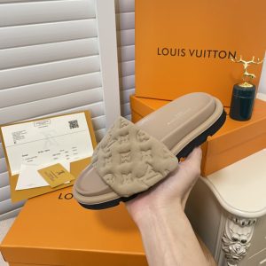 כפכפים לואי ויטון