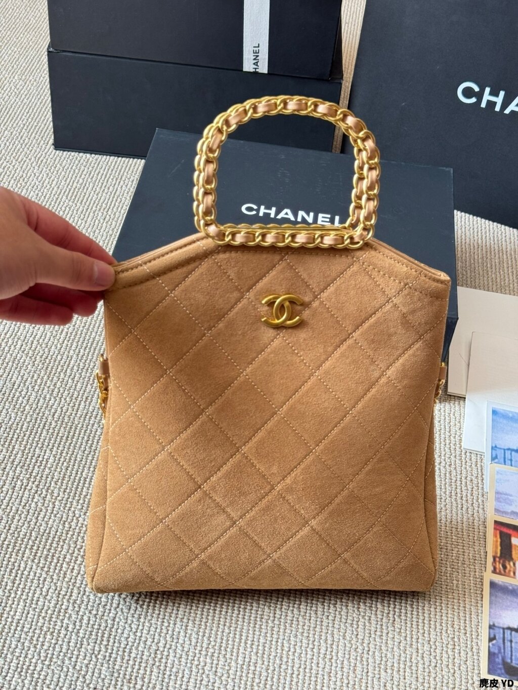 תיק יד שאנל – תמונה 8