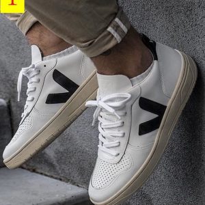 נעלי סניקרס VEJA