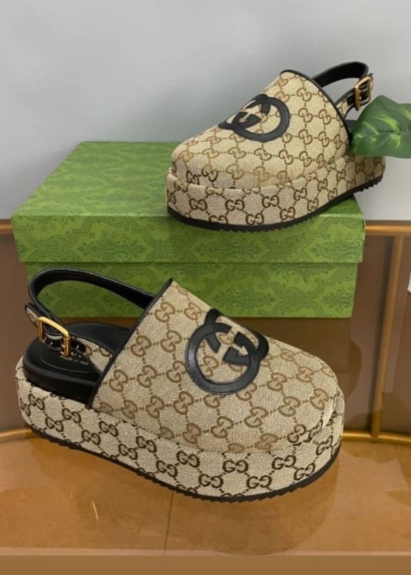 כפכפי אופנה גוצי