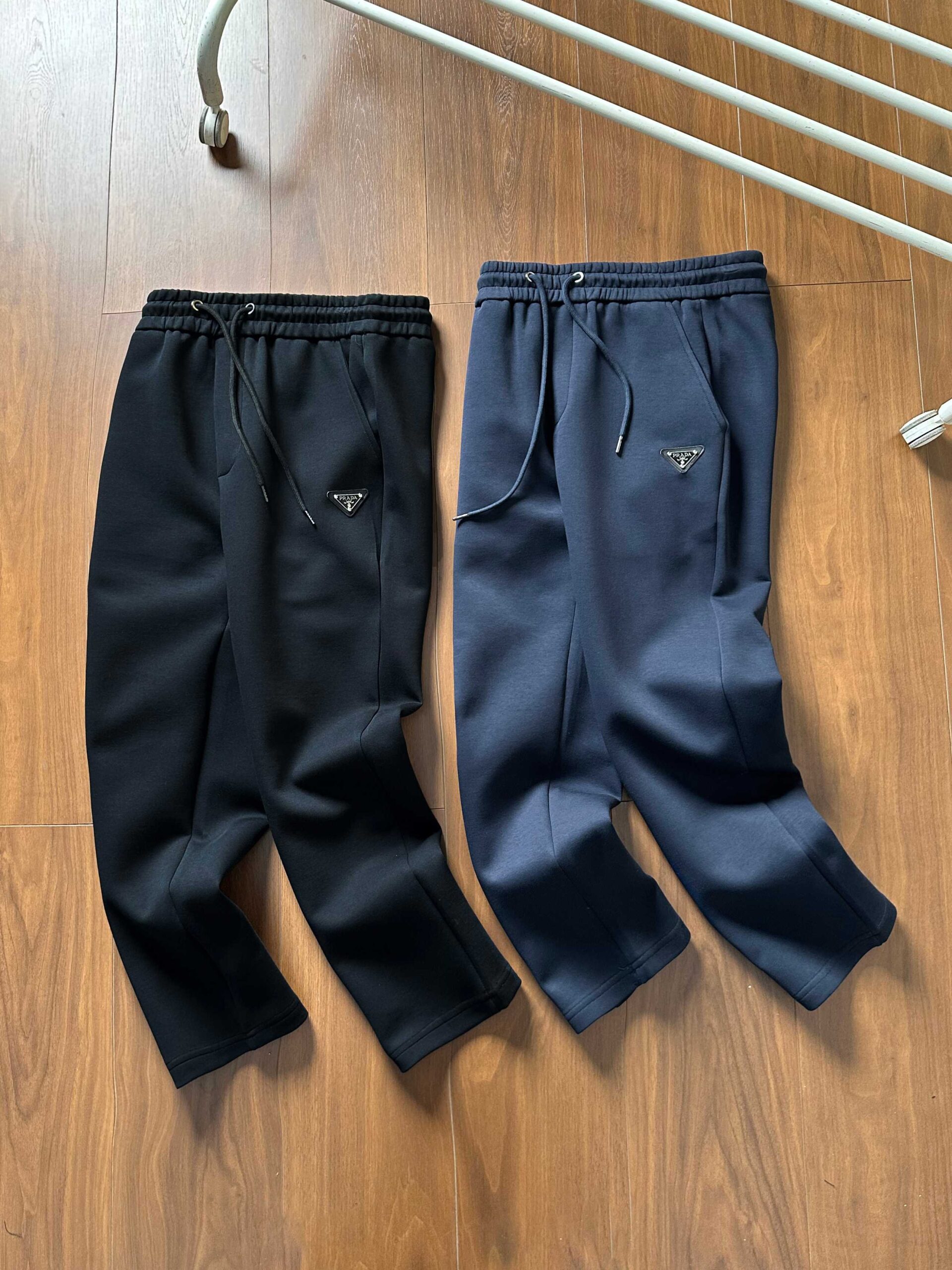 מכנסיים ארוכים פראדה – תמונה 6