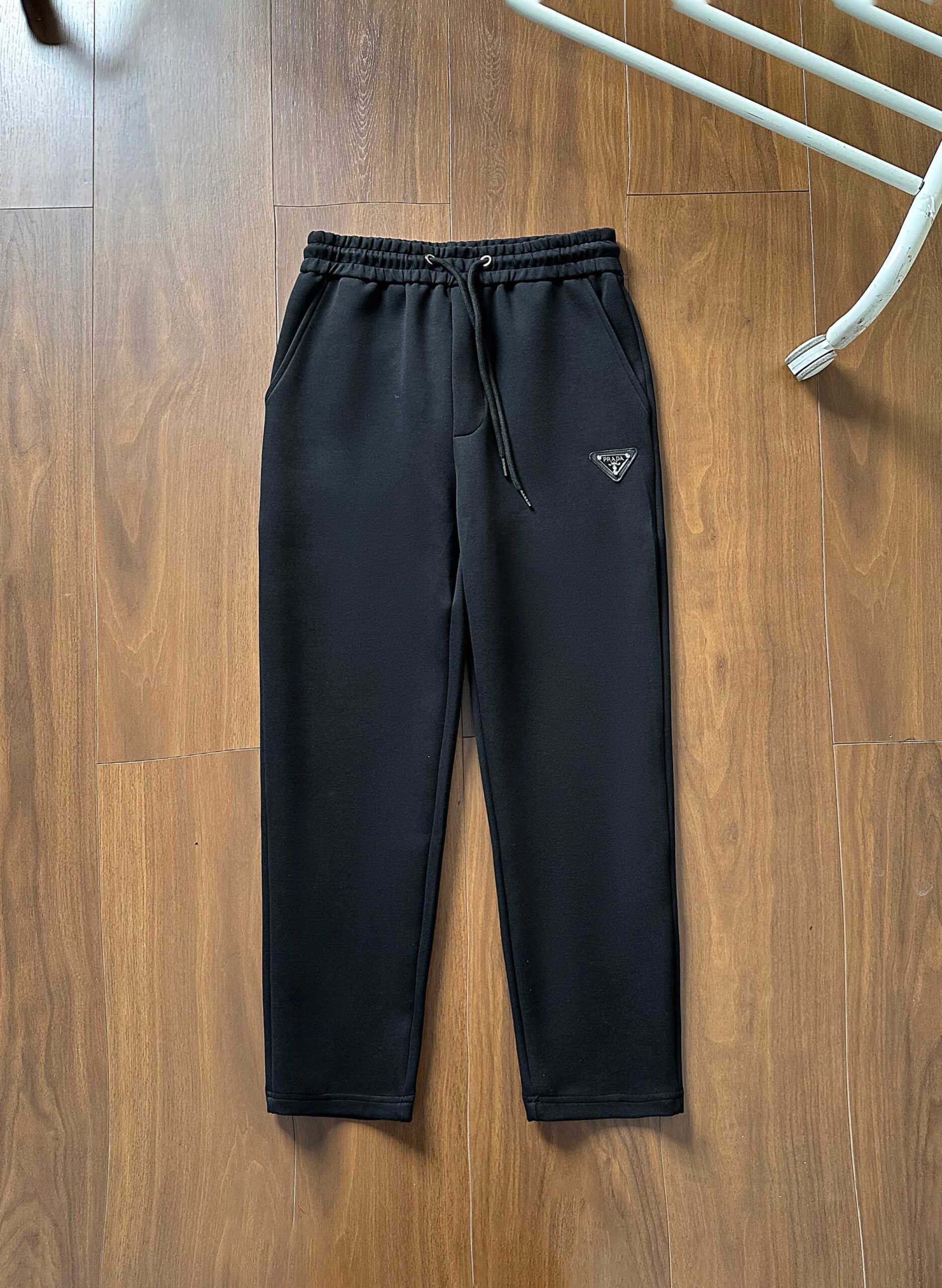 מכנסיים ארוכים פראדה – תמונה 10