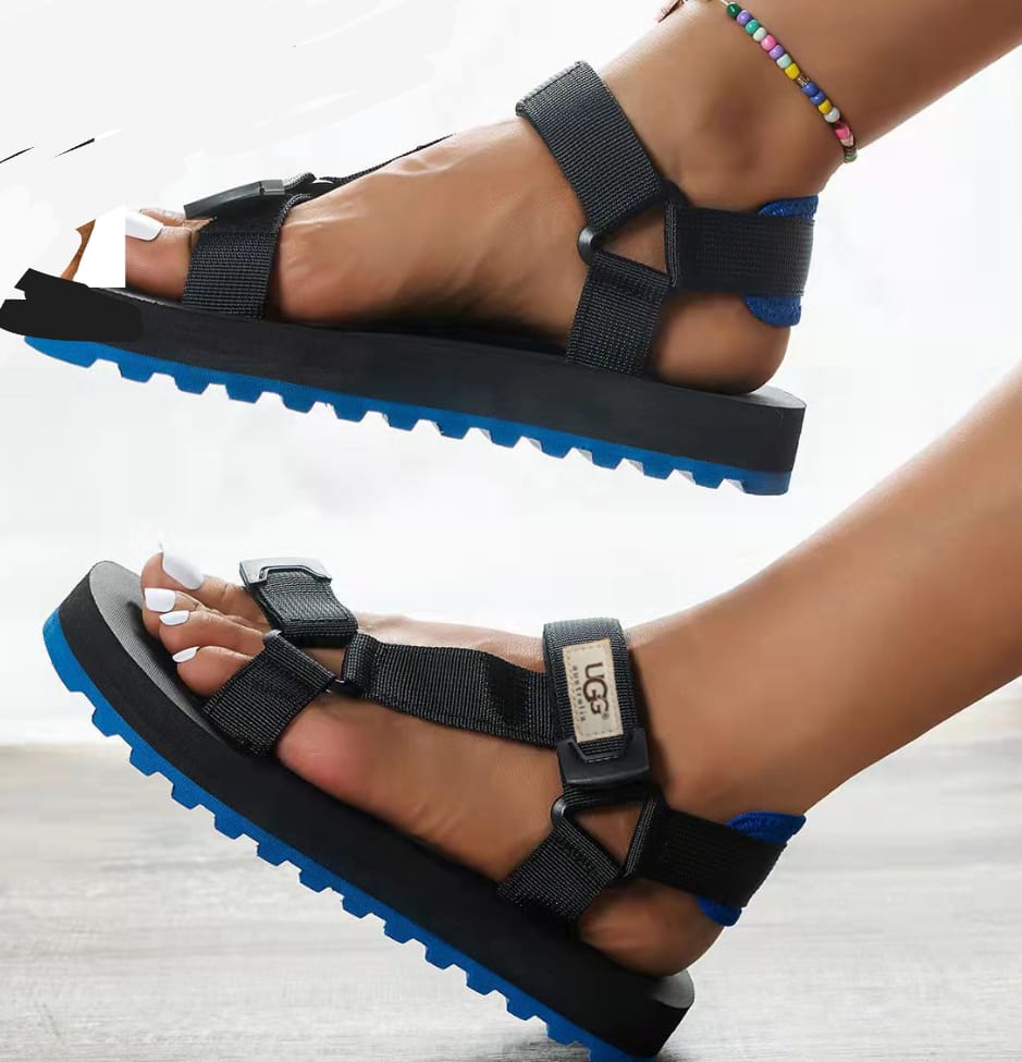 סנדלים UGG – תמונה 19