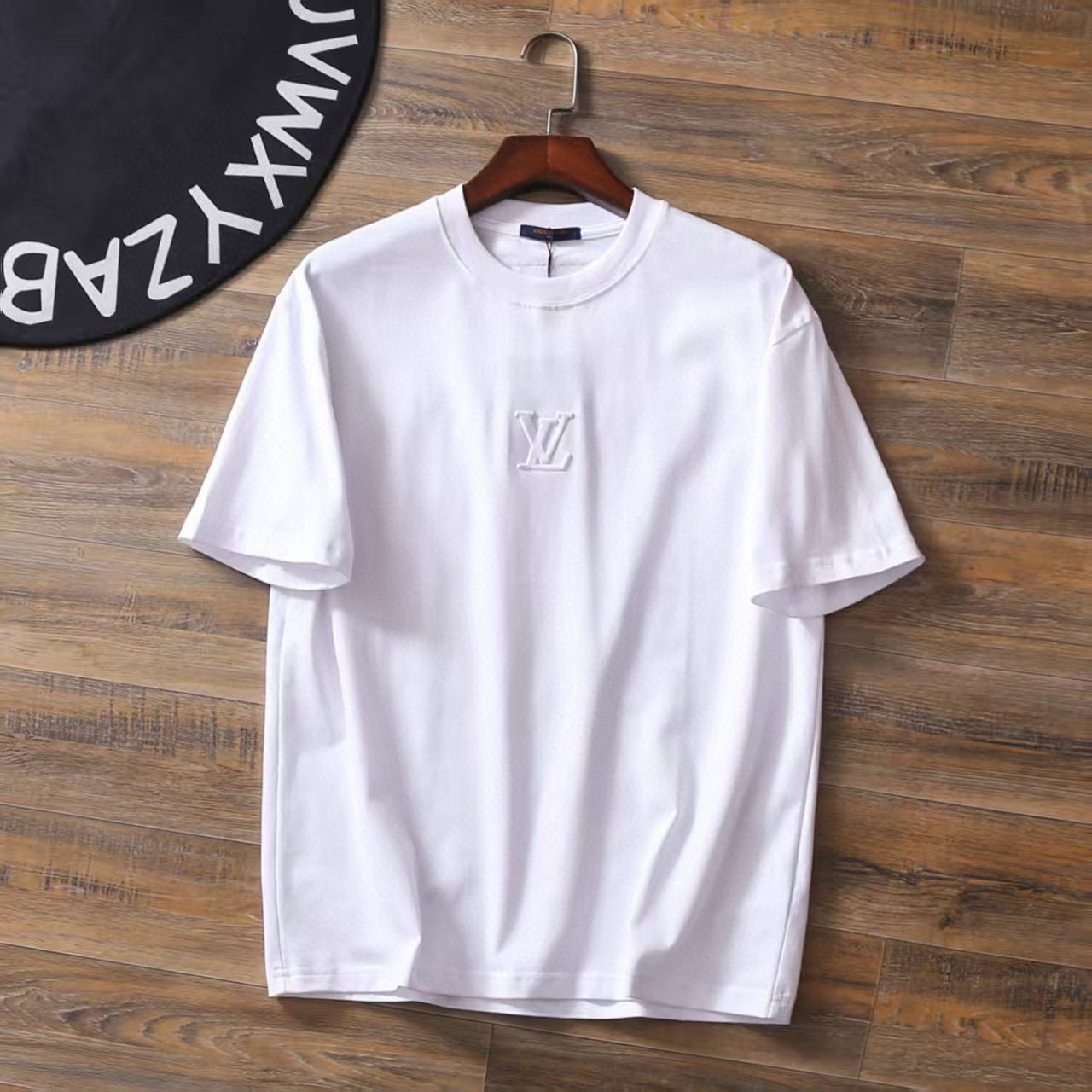 חולצות טי לואי ויטון – תמונה 10