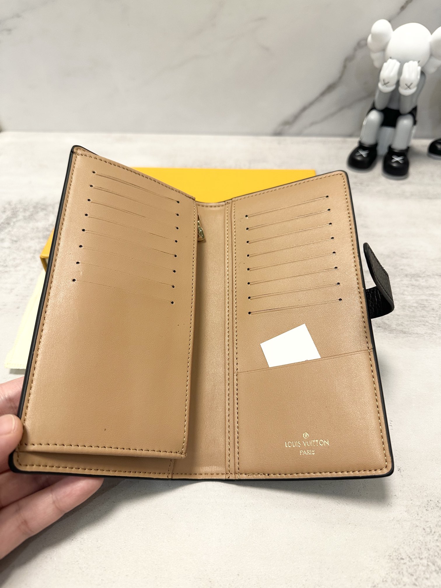 ארנק לואי ויטון – תמונה 10