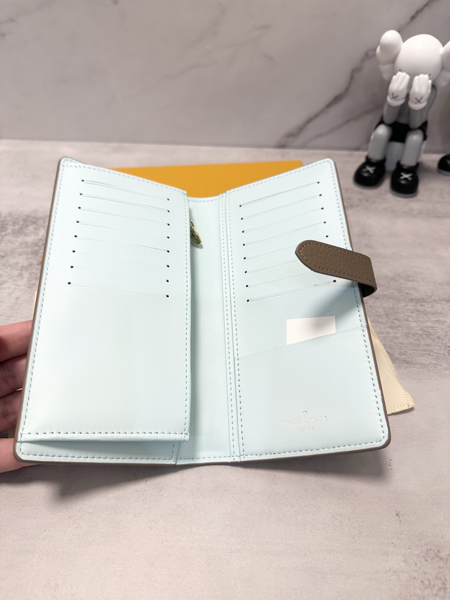 ארנק לואי ויטון – תמונה 9