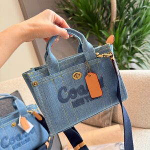 תיק צד קואץ