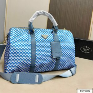 תיק נסיעות פראדה