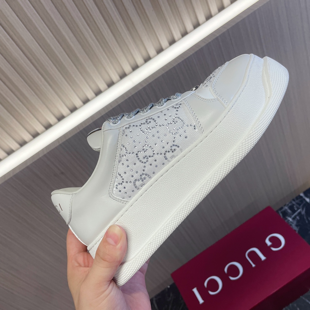 סניקרס גוצי – תמונה 10