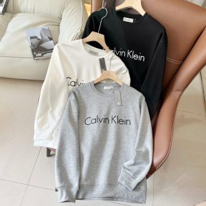 סווטשירט קלווין קליין