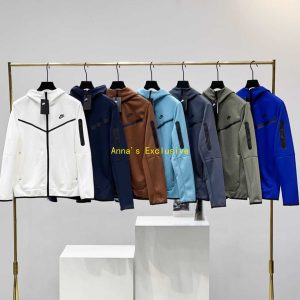 גקטים ספורטיביים נייק