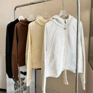 סווטשירט לולו למון