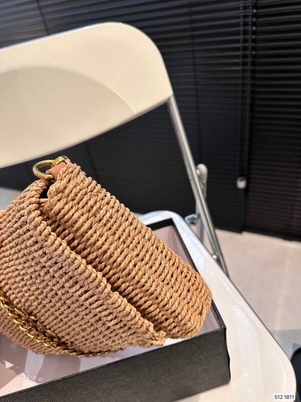 קלאץ קש איב סן לורן – תמונה 9