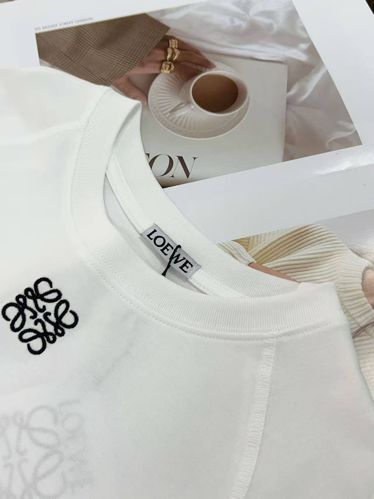 טישירט Loewe נשים – תמונה 6