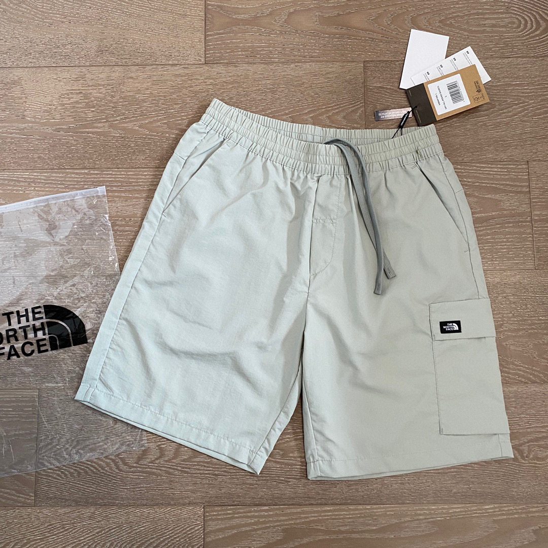 מכנסיים קצרים נורת פייס – תמונה 20