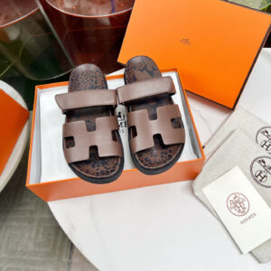 כפכפים הרמס מעור