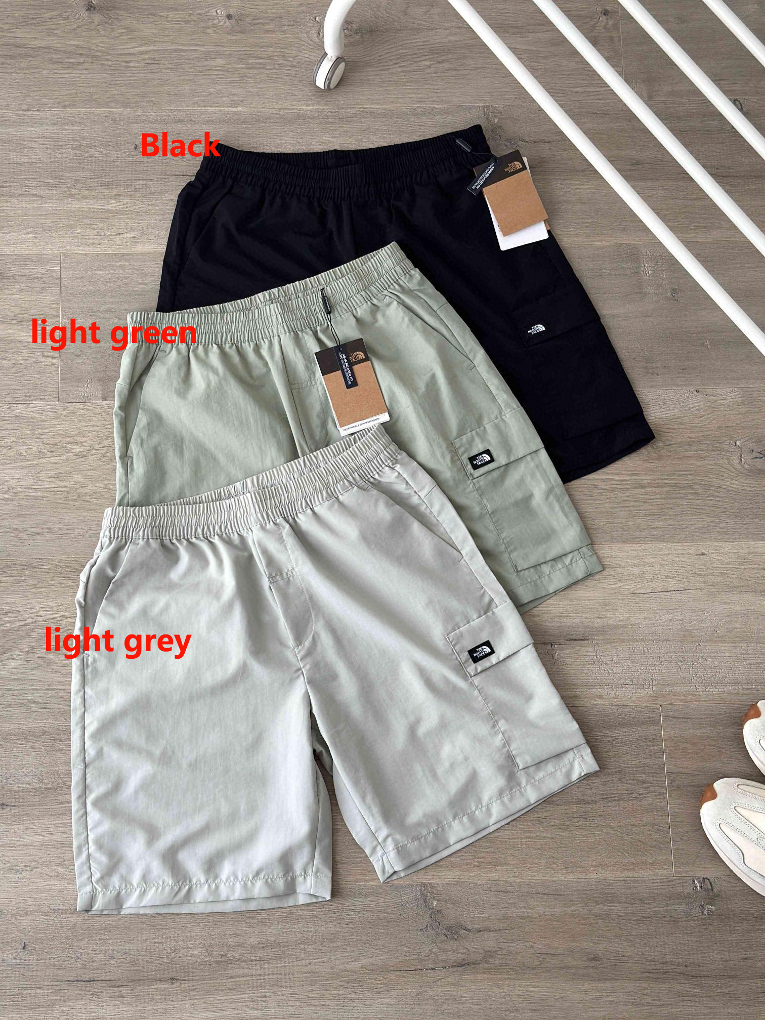 מכנסיים קצרים נורת פייס – תמונה 9