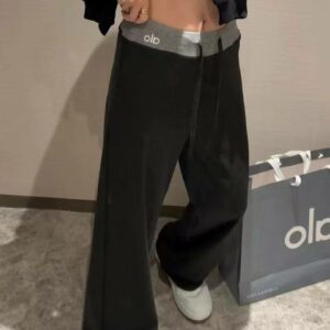 מכנסיים אלו יוגה