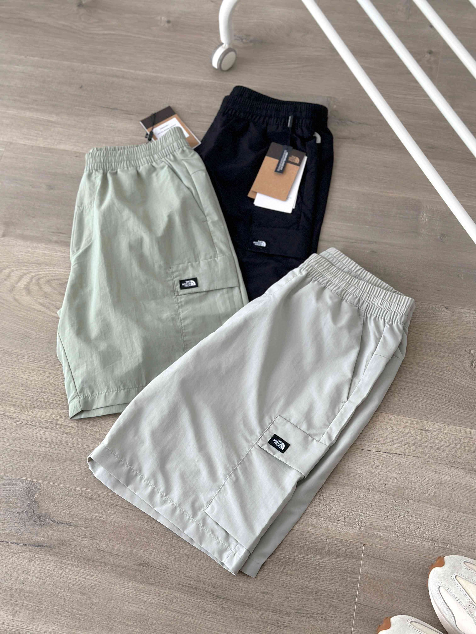 מכנסיים קצרים נורת פייס – תמונה 4