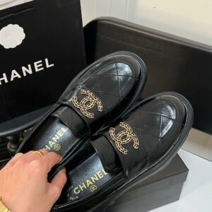 מוקסינים שאנל