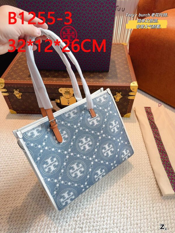 תיק צד גדול טורי – תמונה 10