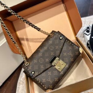 תיק צד לואי ויטון