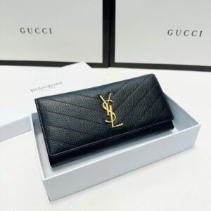 ארנק איב סן לורן