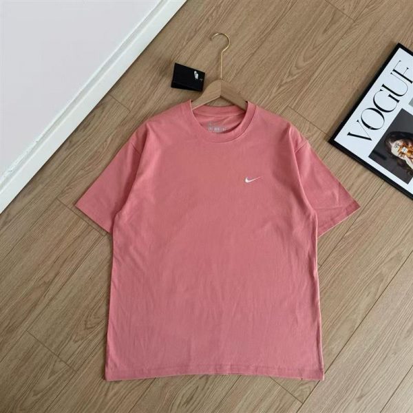 חולצות טי נייק לו ולך – תמונה 8