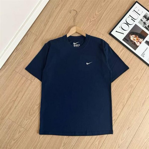 חולצות טי נייק לו ולך – תמונה 11