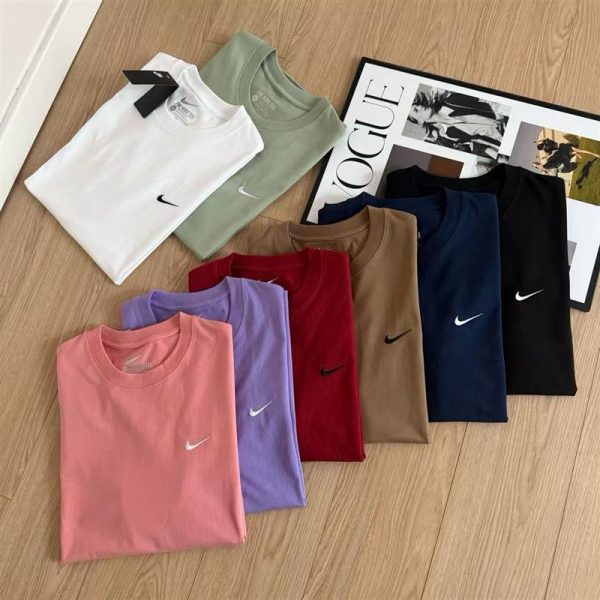 חולצות טי נייק לו ולך – תמונה 10