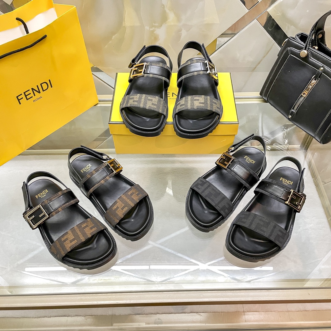 כפכפים פנדי – תמונה 23