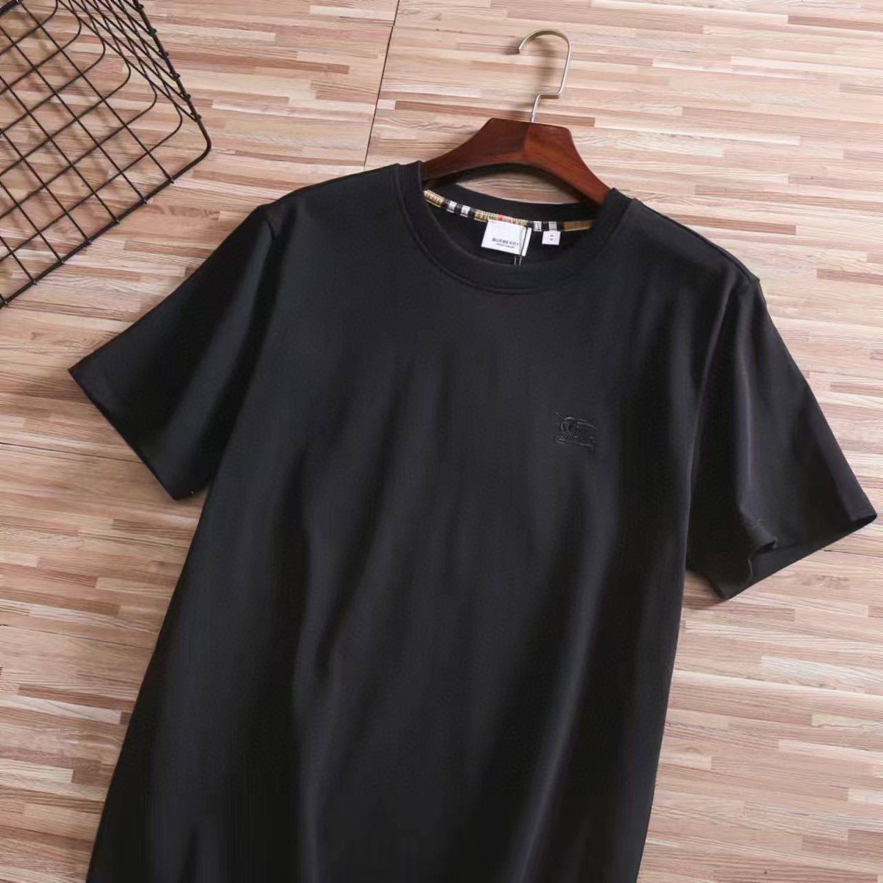 חולצות טי ברברי – תמונה 5