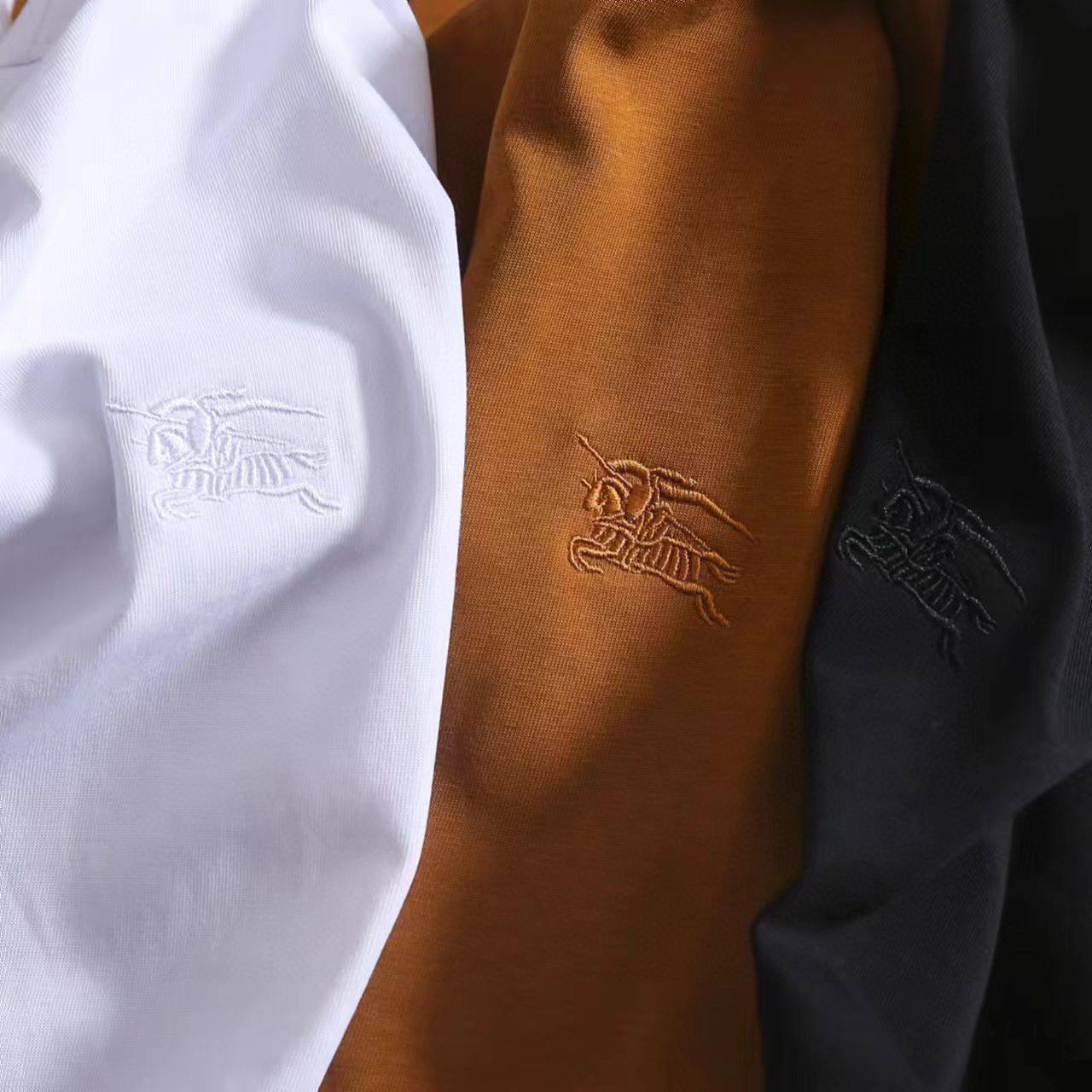 חולצות טי ברברי – תמונה 4