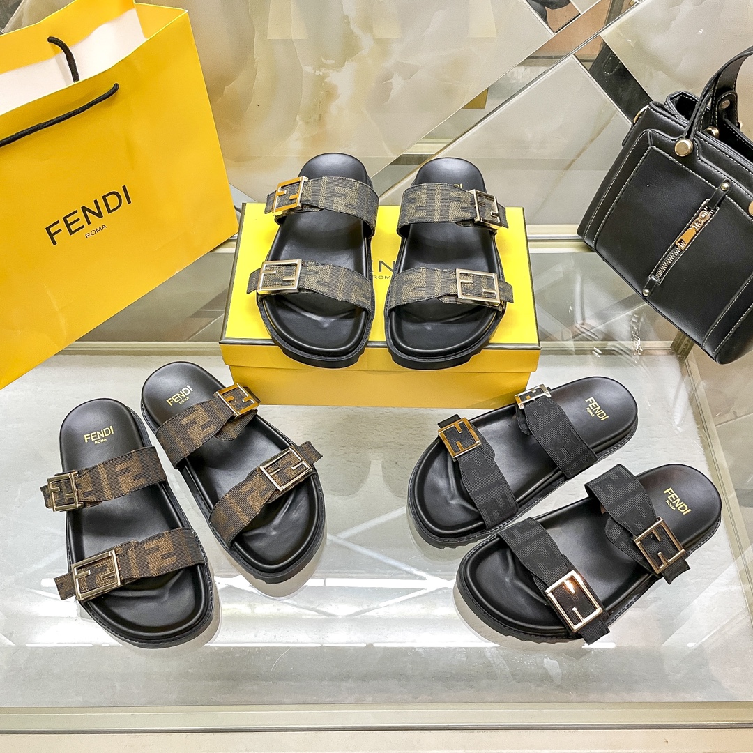 כפכפים פנדי – תמונה 19