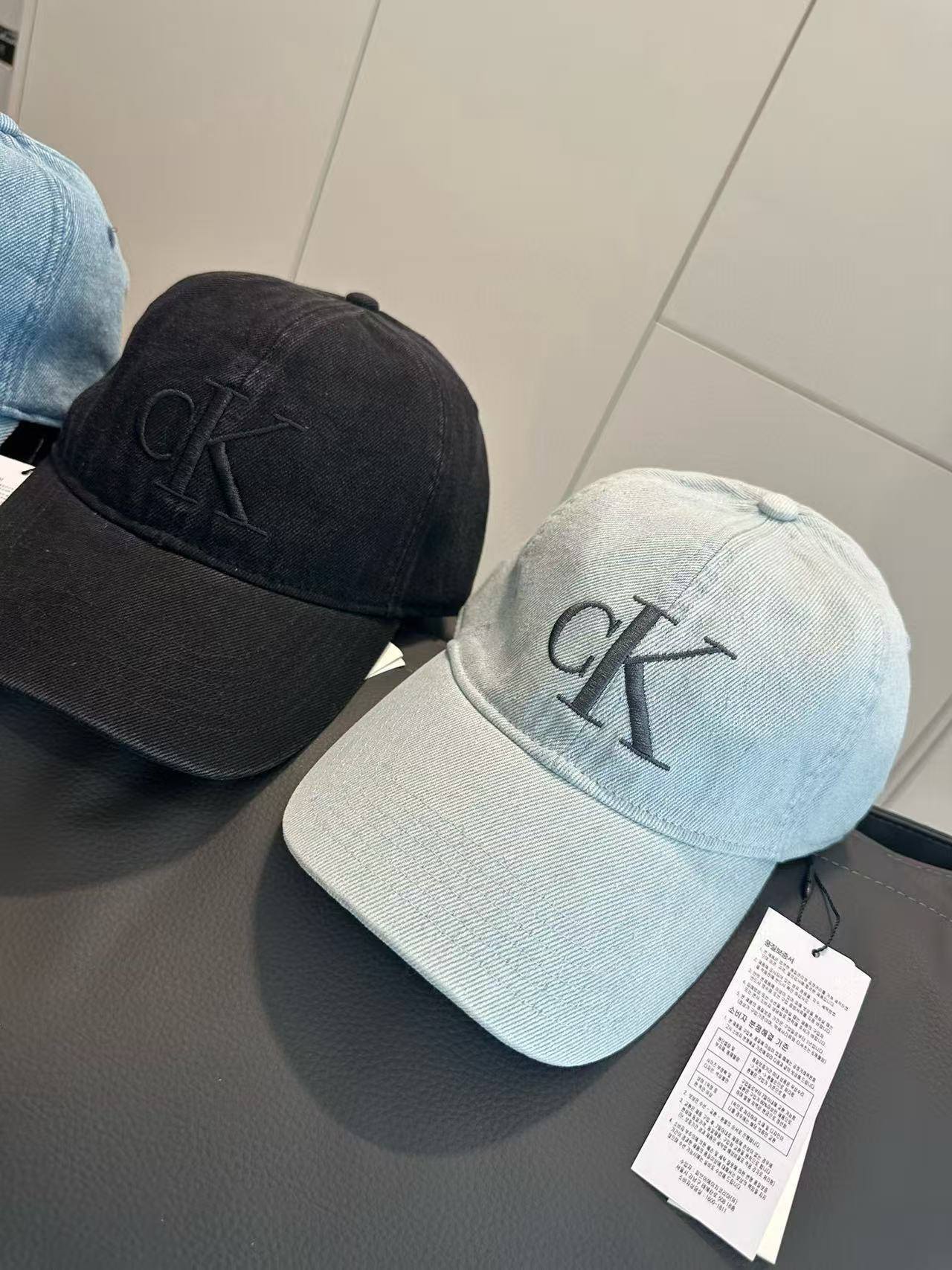 כובע מצחיה קלווין קליין