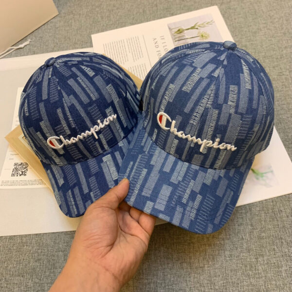 כובע מצחיה צמפיון