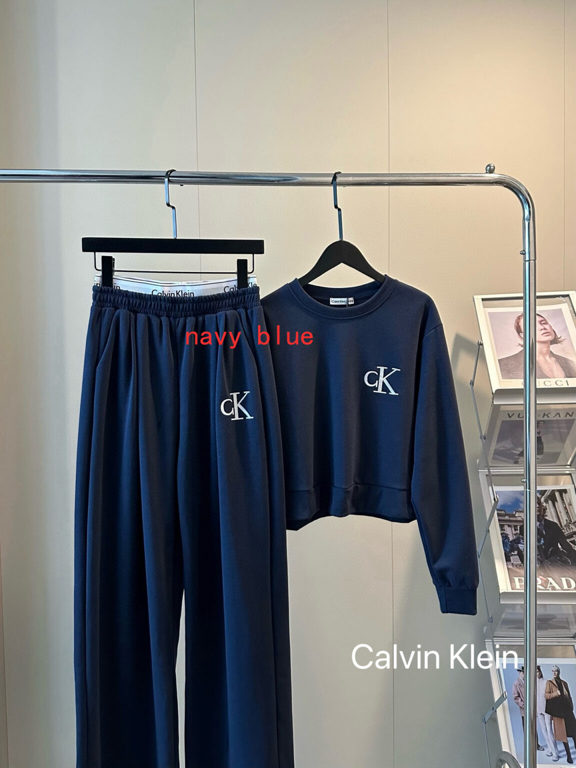 חליפה קלווין קליין – תמונה 10