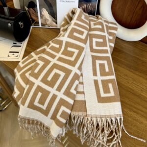 צעיפים פנדי