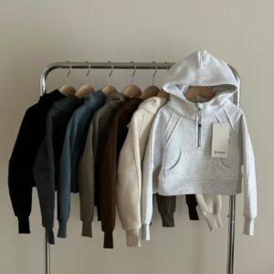 סווטשרט לולו למון