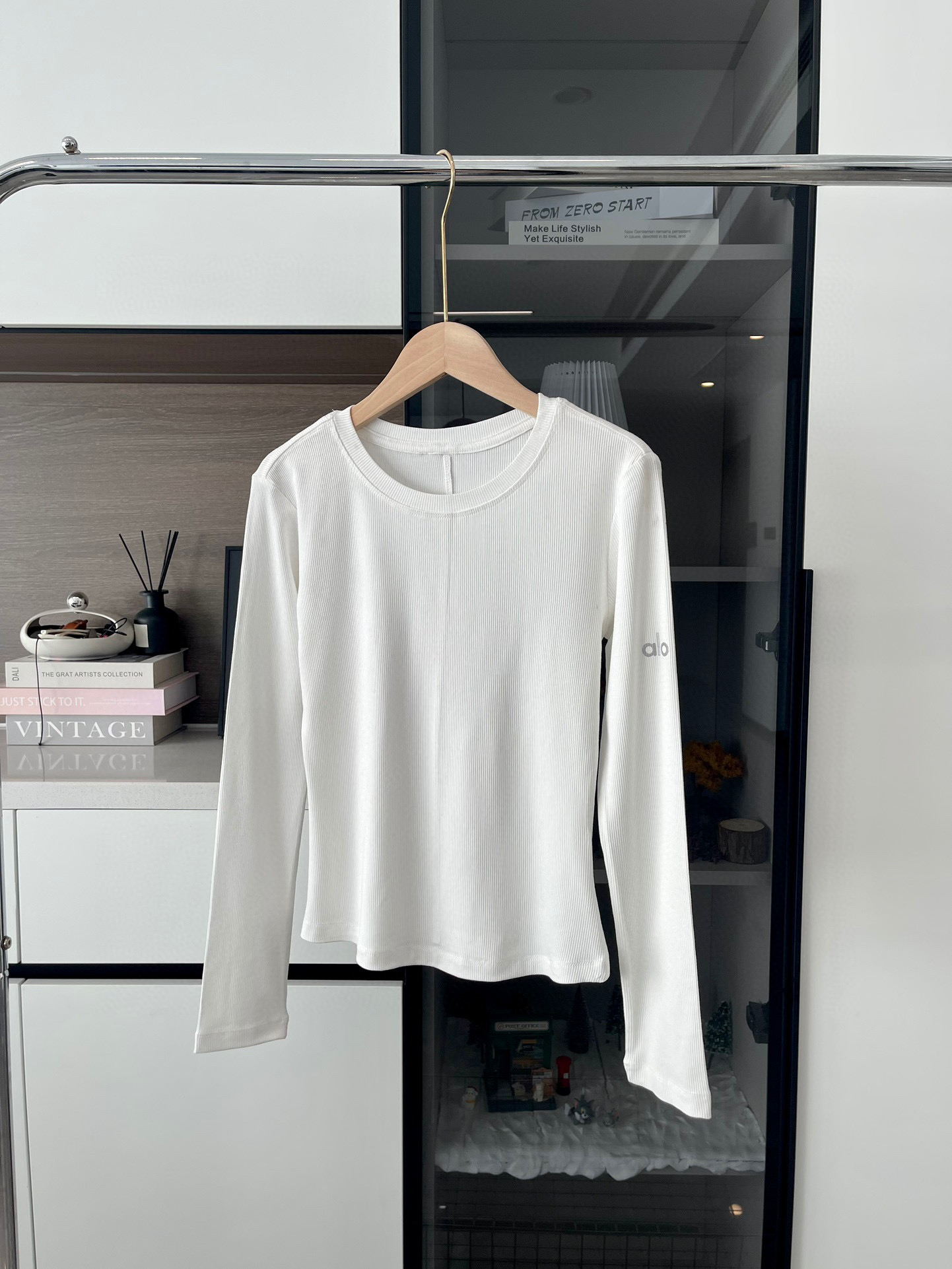 חולצה אלו יוגה – תמונה 9