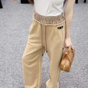 מכנסיים מיו מיו