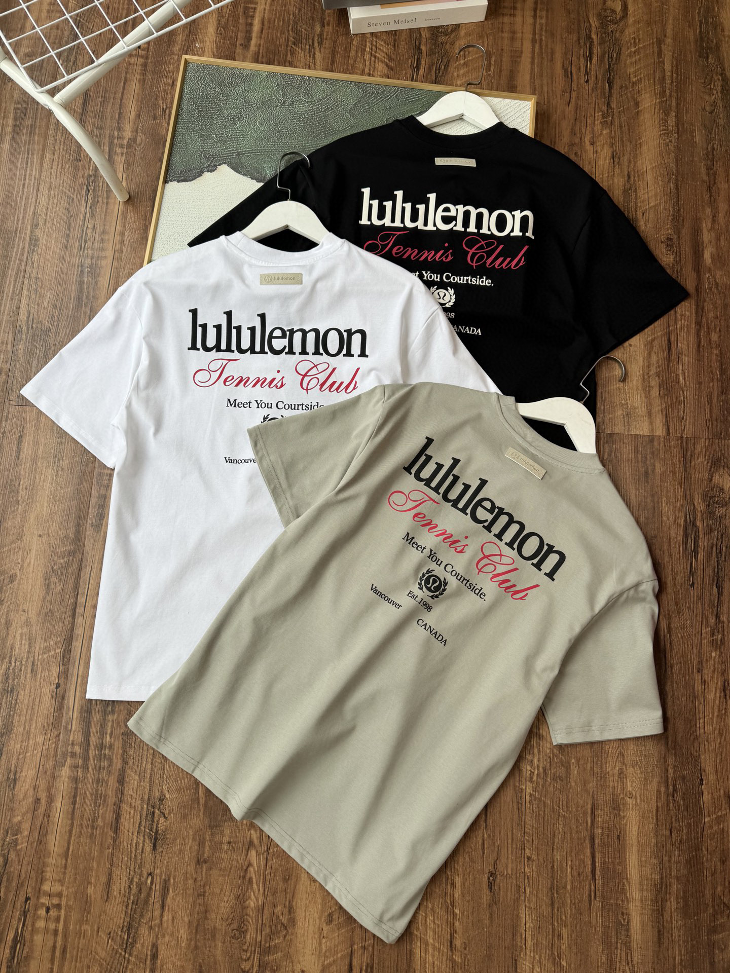 חולצות לולו למון