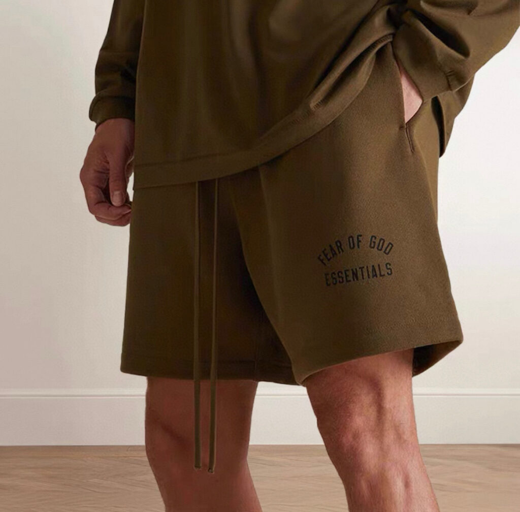 מכנסיים קצרים Essentials