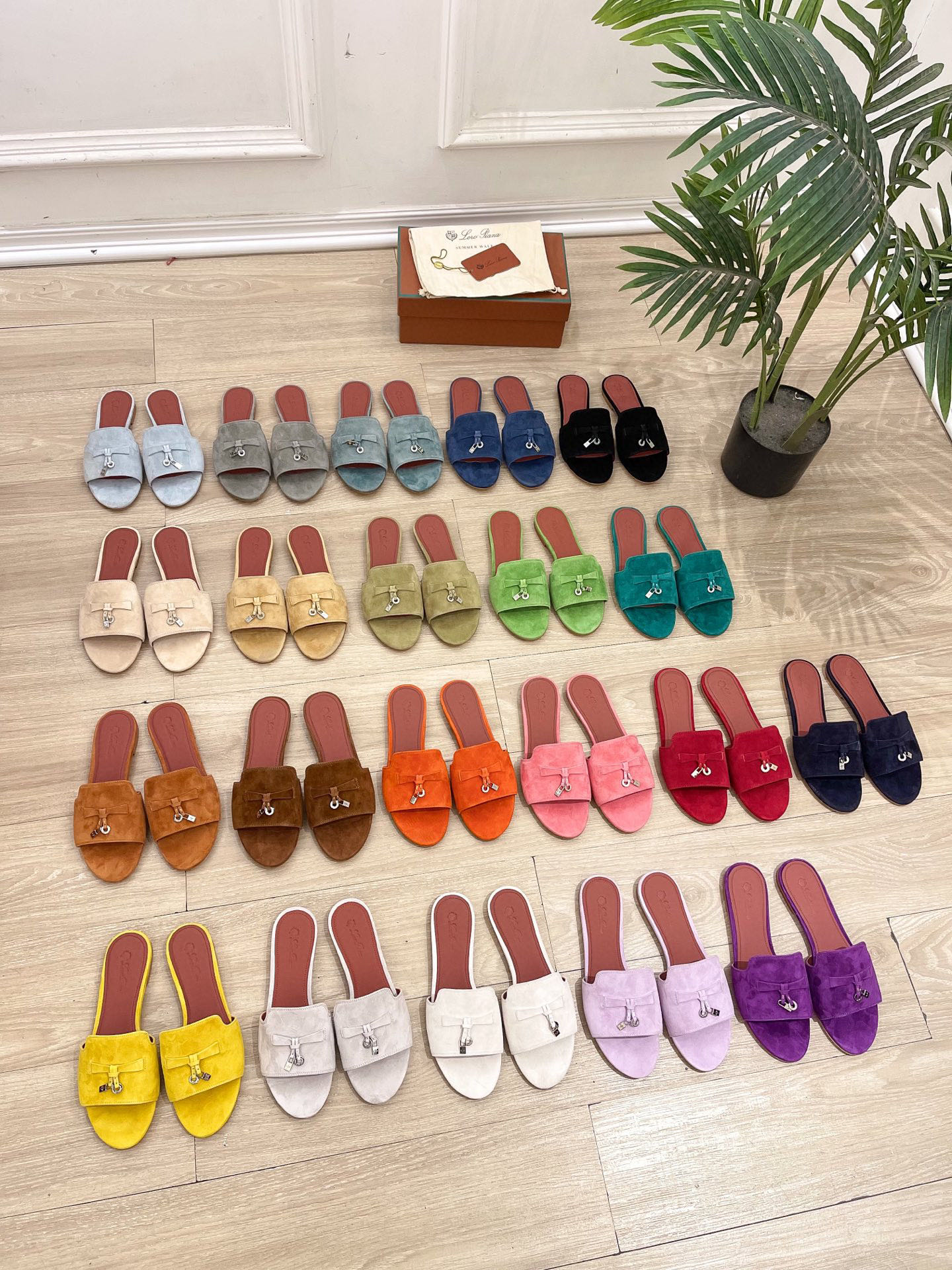 כפכפים לורו פיאנה – תמונה 3