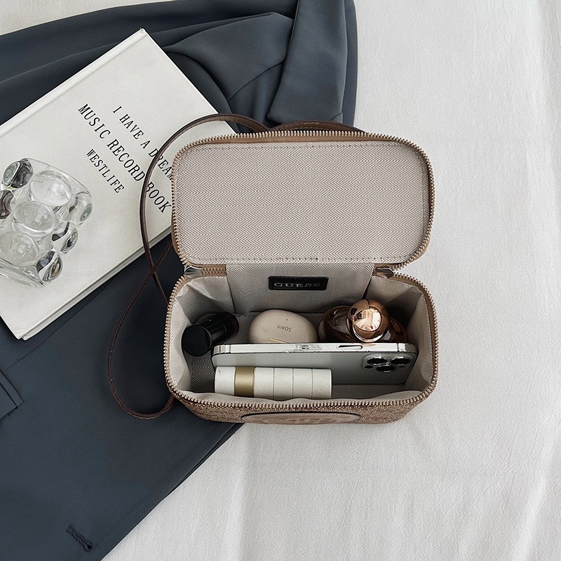 תיק צד גס – תמונה 16