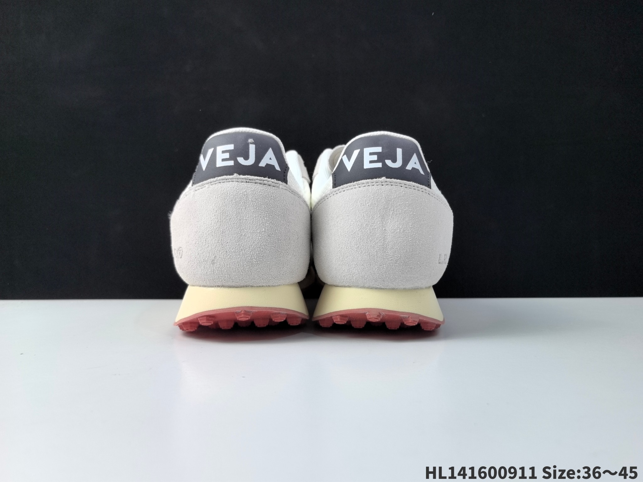נעלי סניקרס veja – תמונה 9