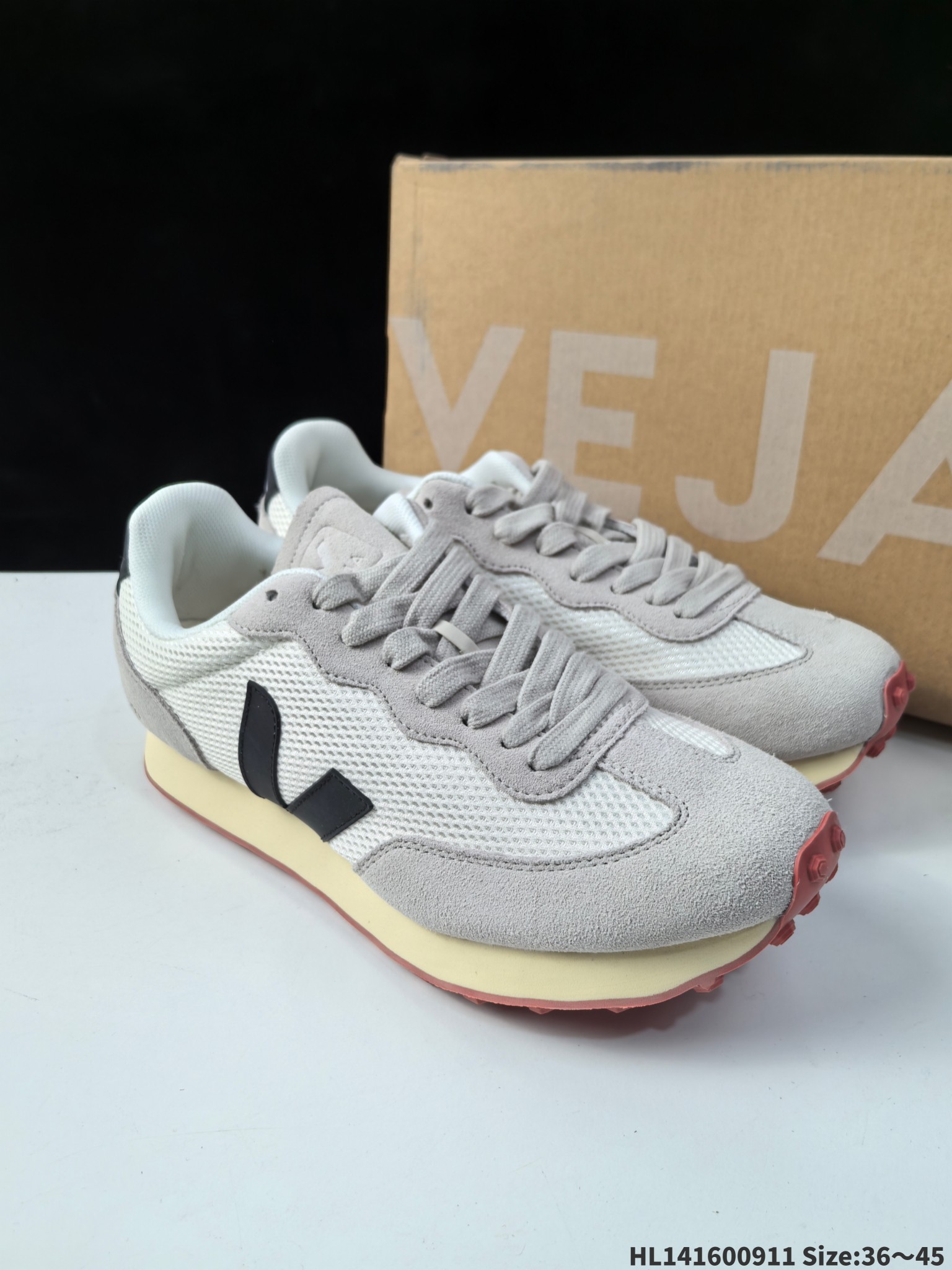 נעלי סניקרס veja – תמונה 8